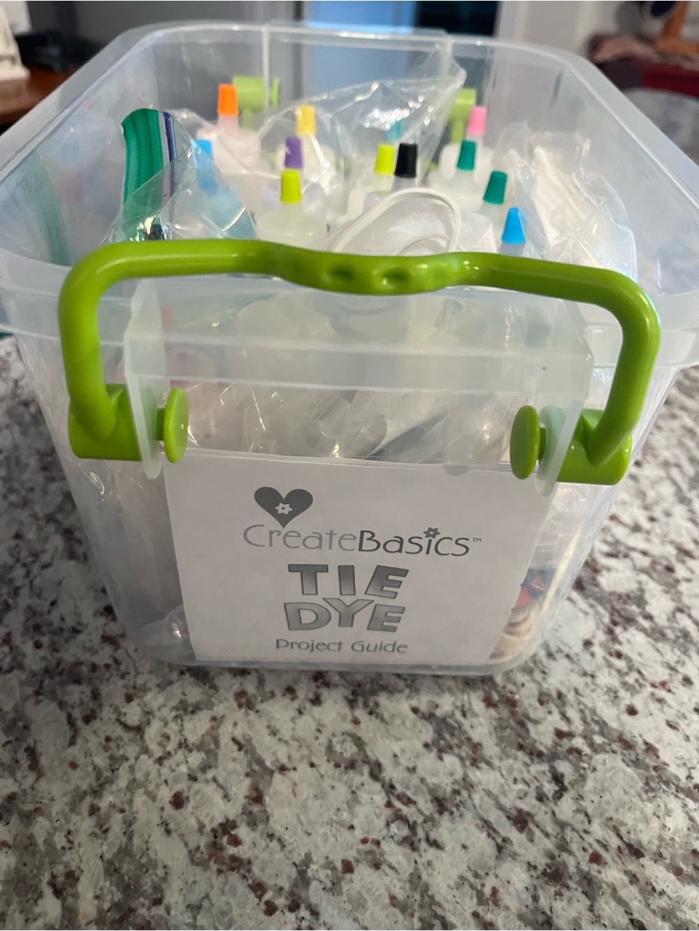 CreateBasics Tie Dye Kit - Clear Storage Box with Lime Green Handle